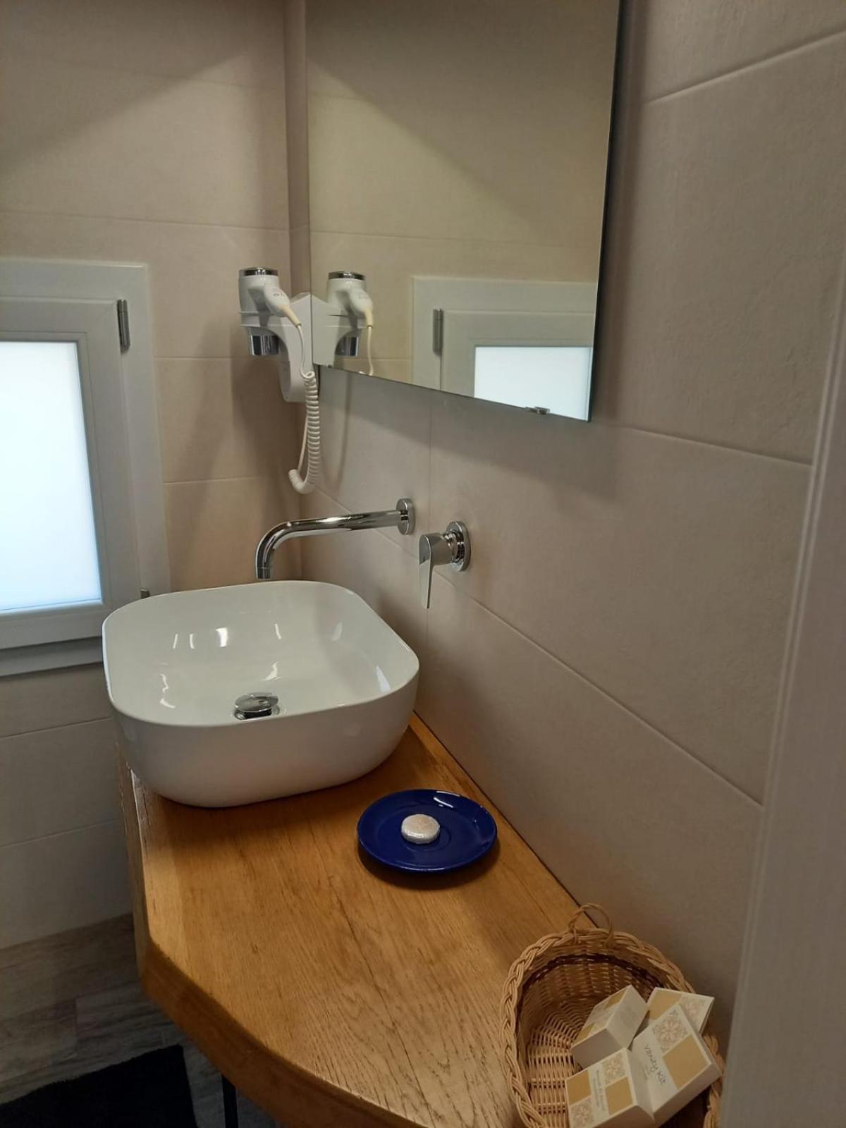 Trani La Grazia B&B Ngoại thất bức ảnh